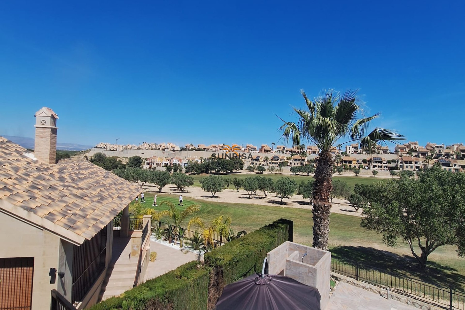 Resale - Villa - Algorfa