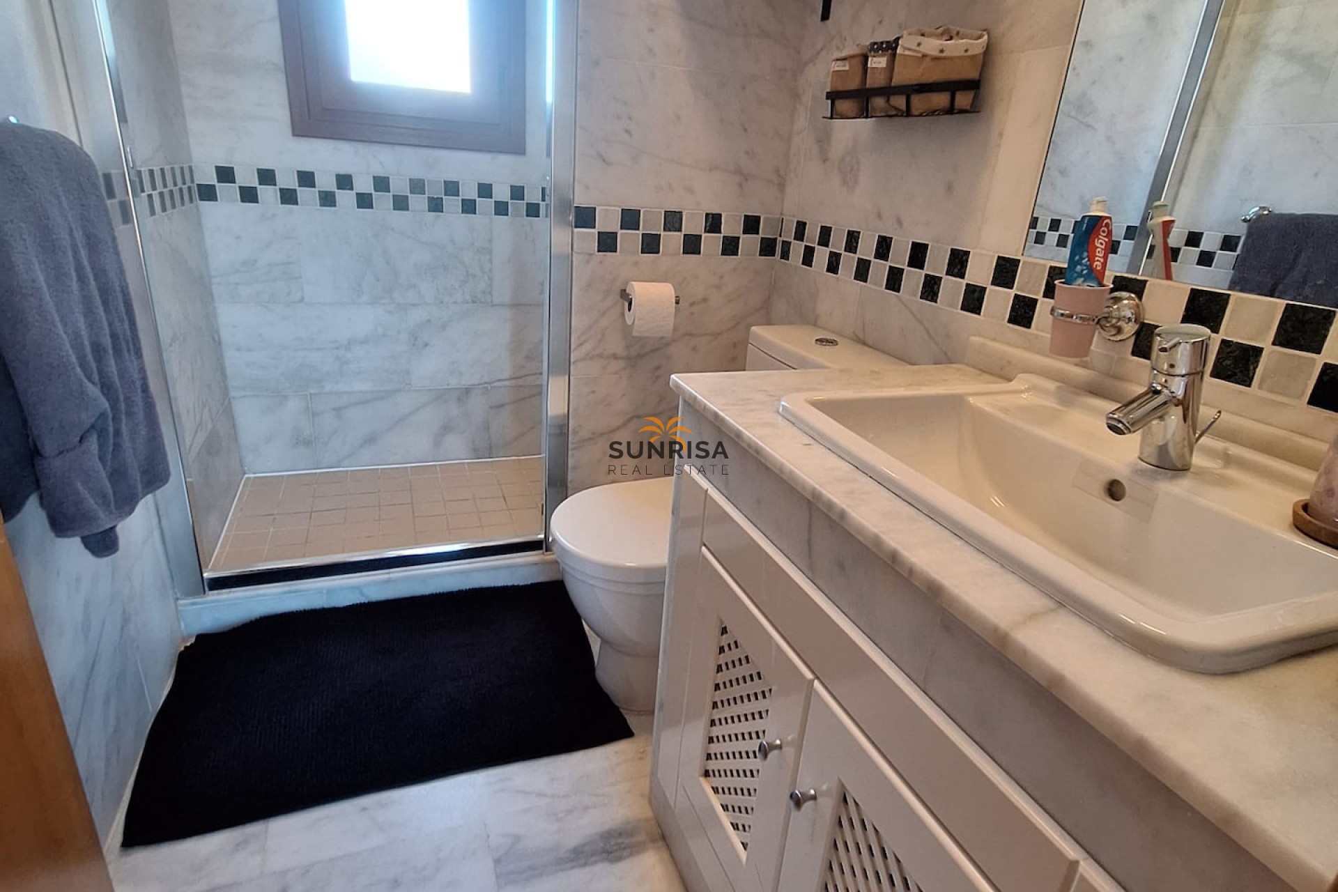 Resale - Villa - Algorfa