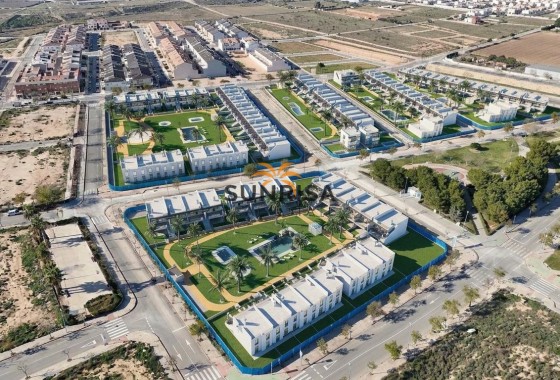 Bungalow · Obra nueva - Pilar de la Horadada · Alicante · España