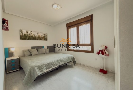 Villa · Revente - Algorfa · La Finca Golf Resort · Alicante · Espagne