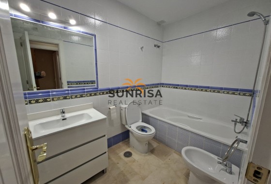 Bungalow · Herverkoop - Orihuela Costa · Alicante · Spanje