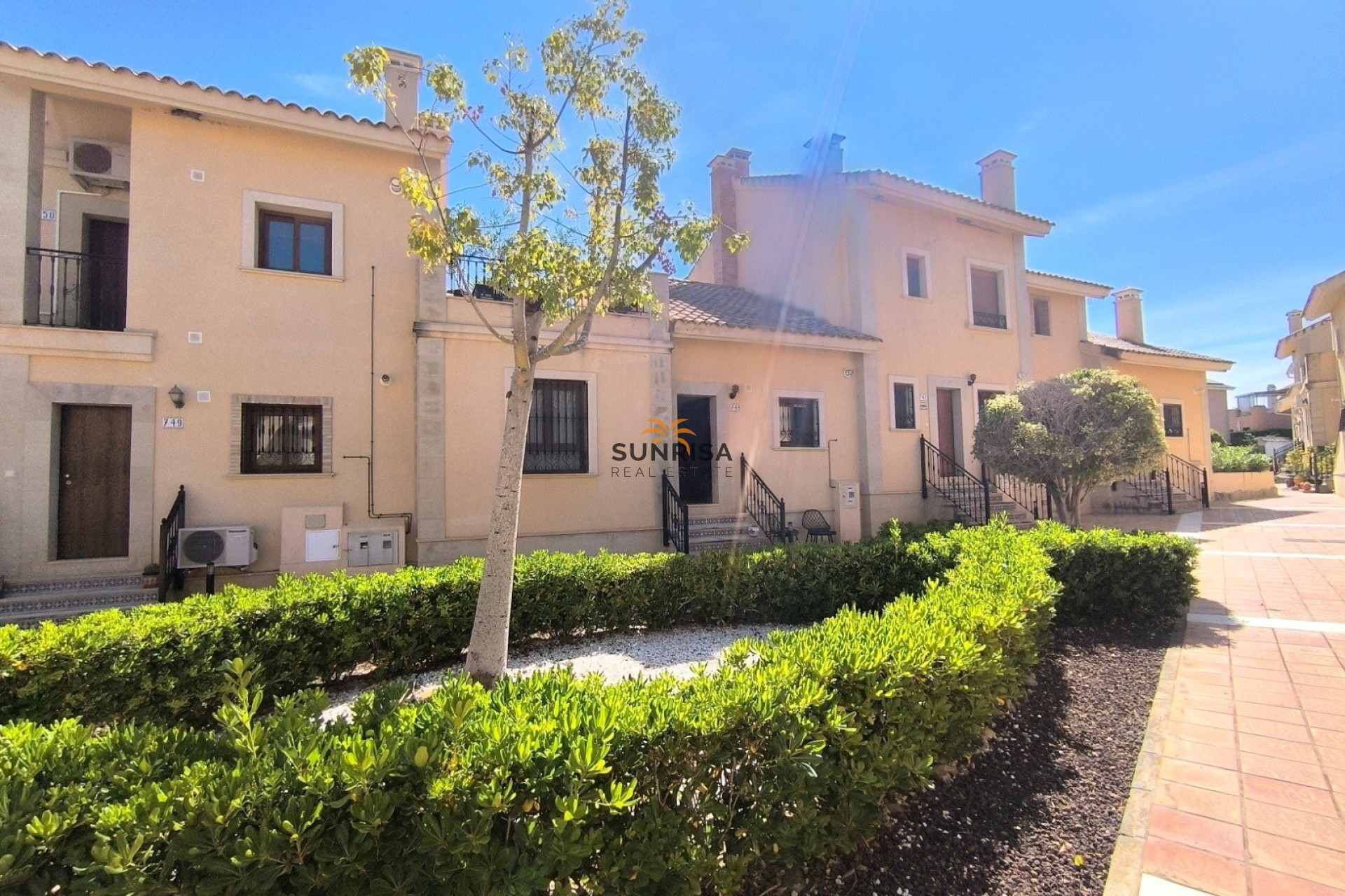 Resale - Bungalow - Algorfa