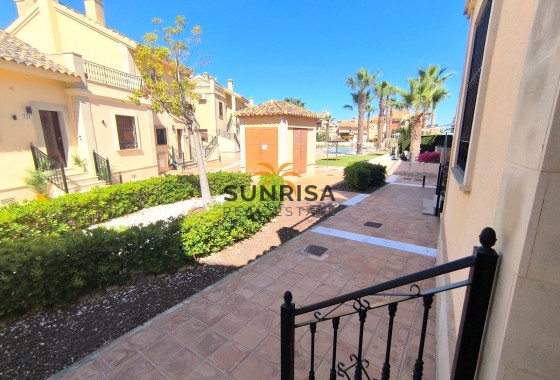 Bungalow · Herverkoop - Algorfa · La Finca Golf Resort · Alicante · Spanje