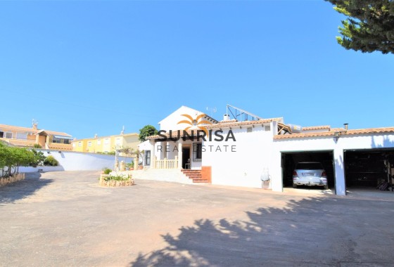 Villa · Revente - Villamartin · Alicante · Espagne