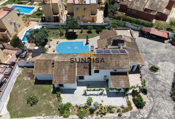Villa · Revente - Villamartin · Alicante · Espagne