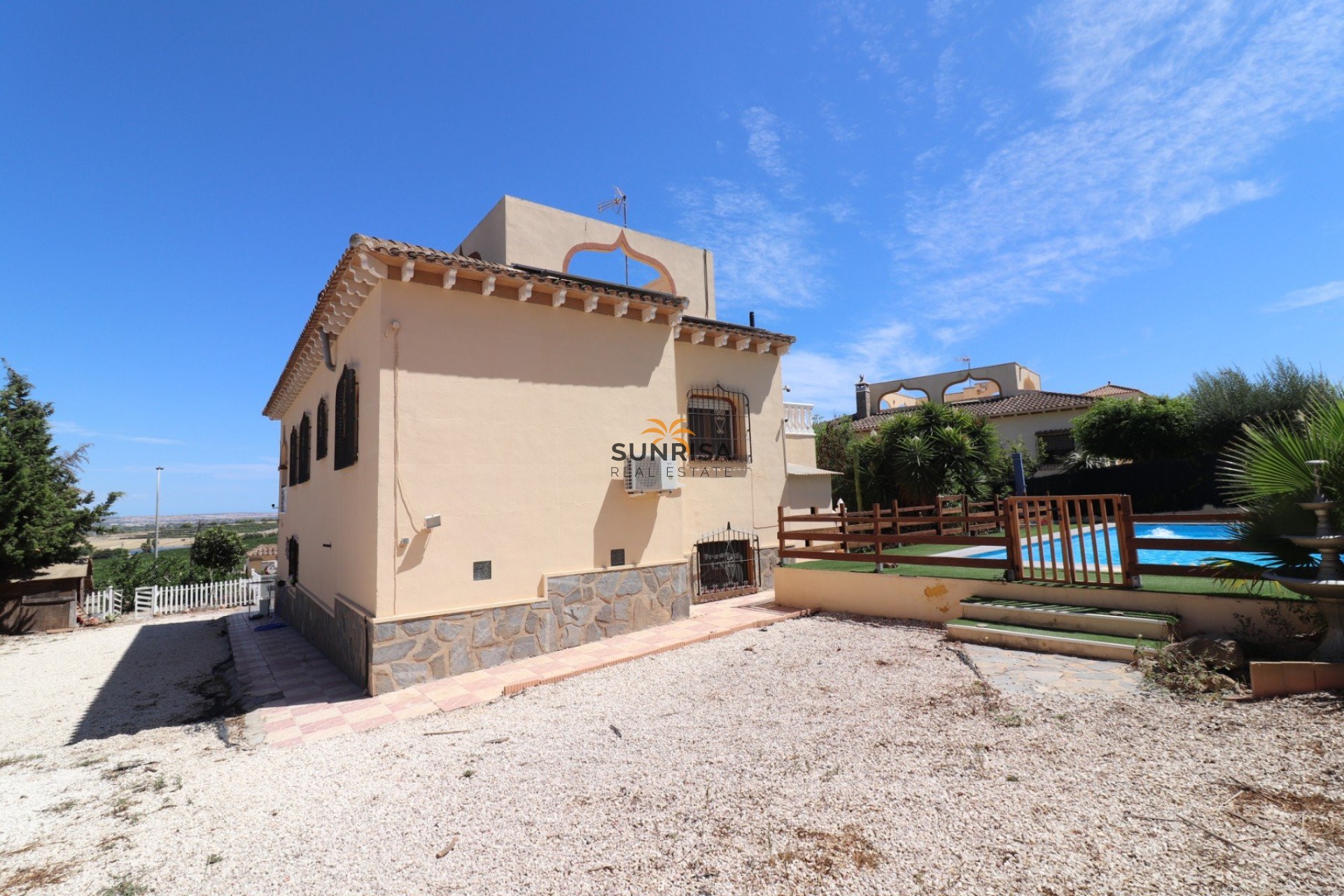 Herverkoop - Villa - Almoradí