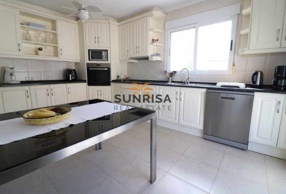 Villa · Revente - Almoradí · Alicante · Espagne