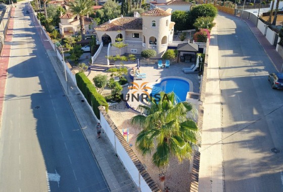 Villa · Herverkoop - Algorfa · Alicante · Spanje