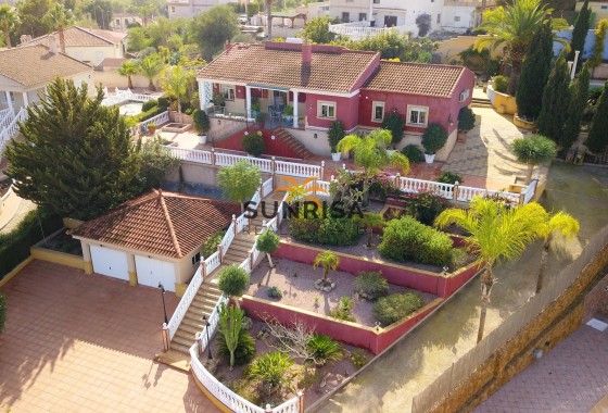 Villa · Herverkoop - Algorfa · Alicante · Spanje