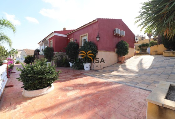 Villa · Herverkoop - Algorfa · Alicante · Spanje