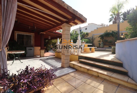 Villa · Herverkoop - Algorfa · Alicante · Spanje
