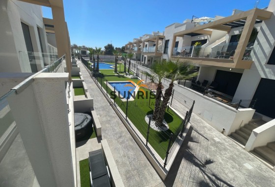 Appartement · Revente - Villamartin · Alicante · Espagne