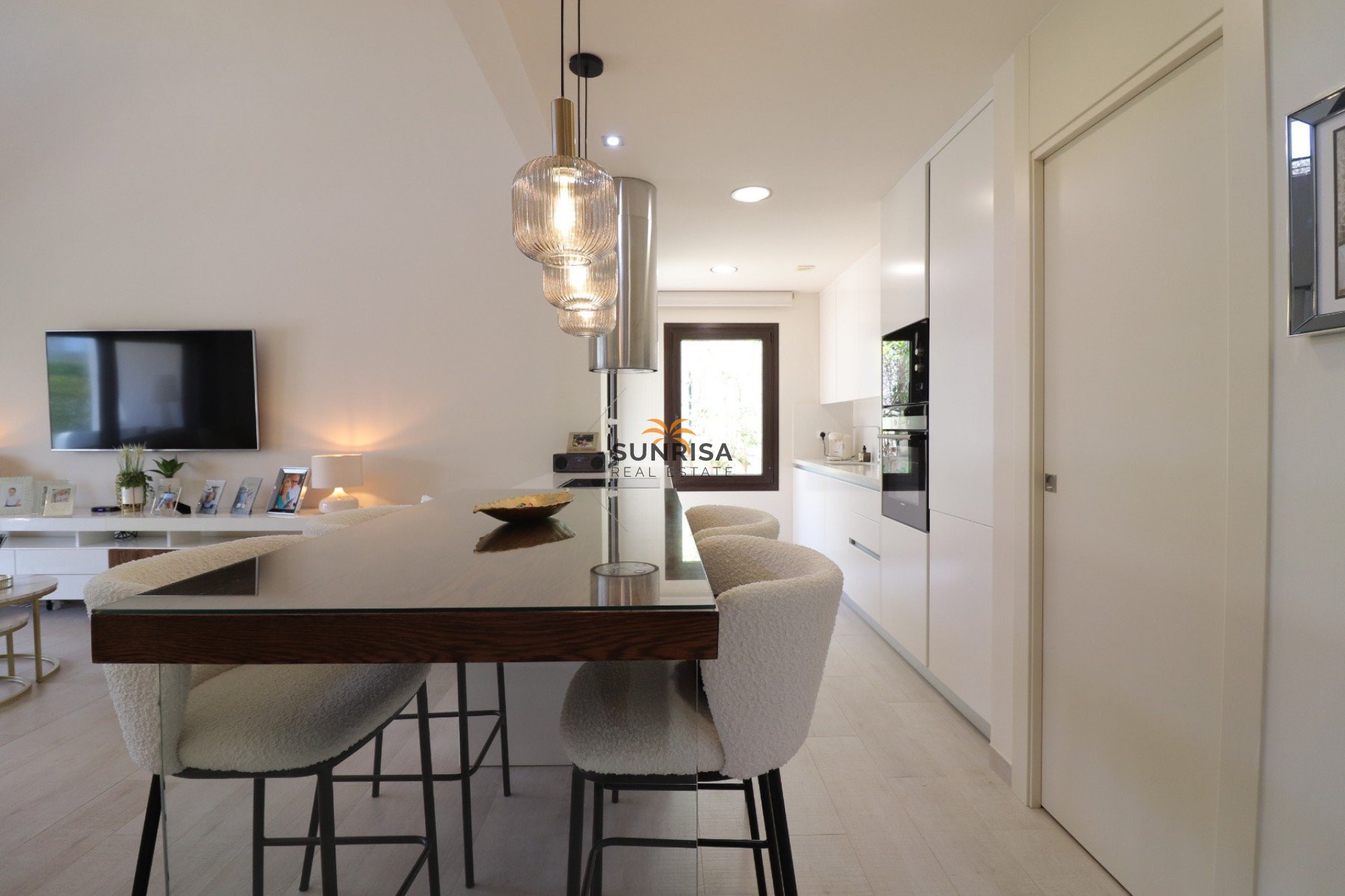 Resale - Villa - Algorfa