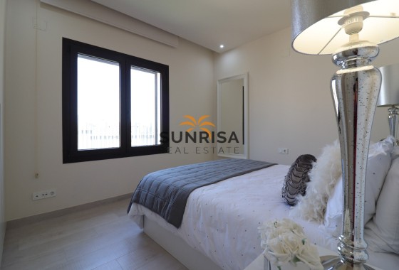 Villa · Revente - Algorfa · La Finca Golf Resort · Alicante · Espagne