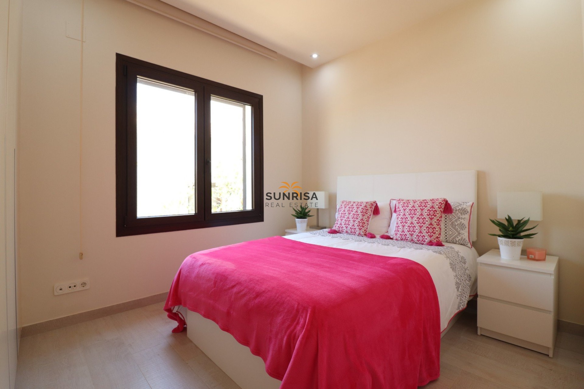 Resale - Villa - Algorfa