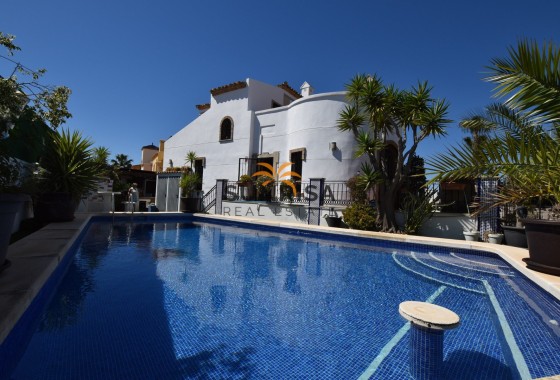 Villa · Resale - Algorfa · La Finca Golf Resort · Alicante · Spain