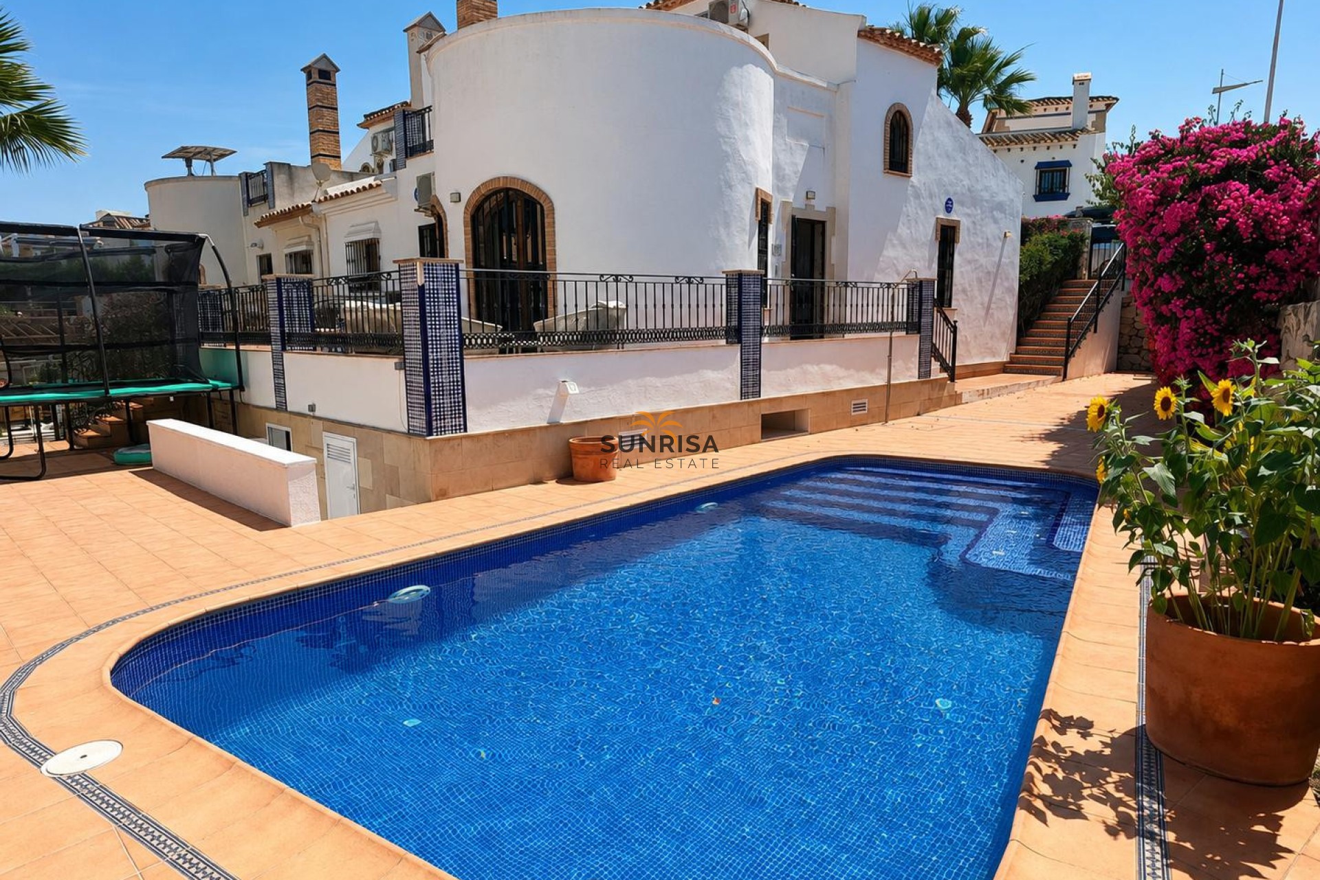 Resale - Villa - Algorfa