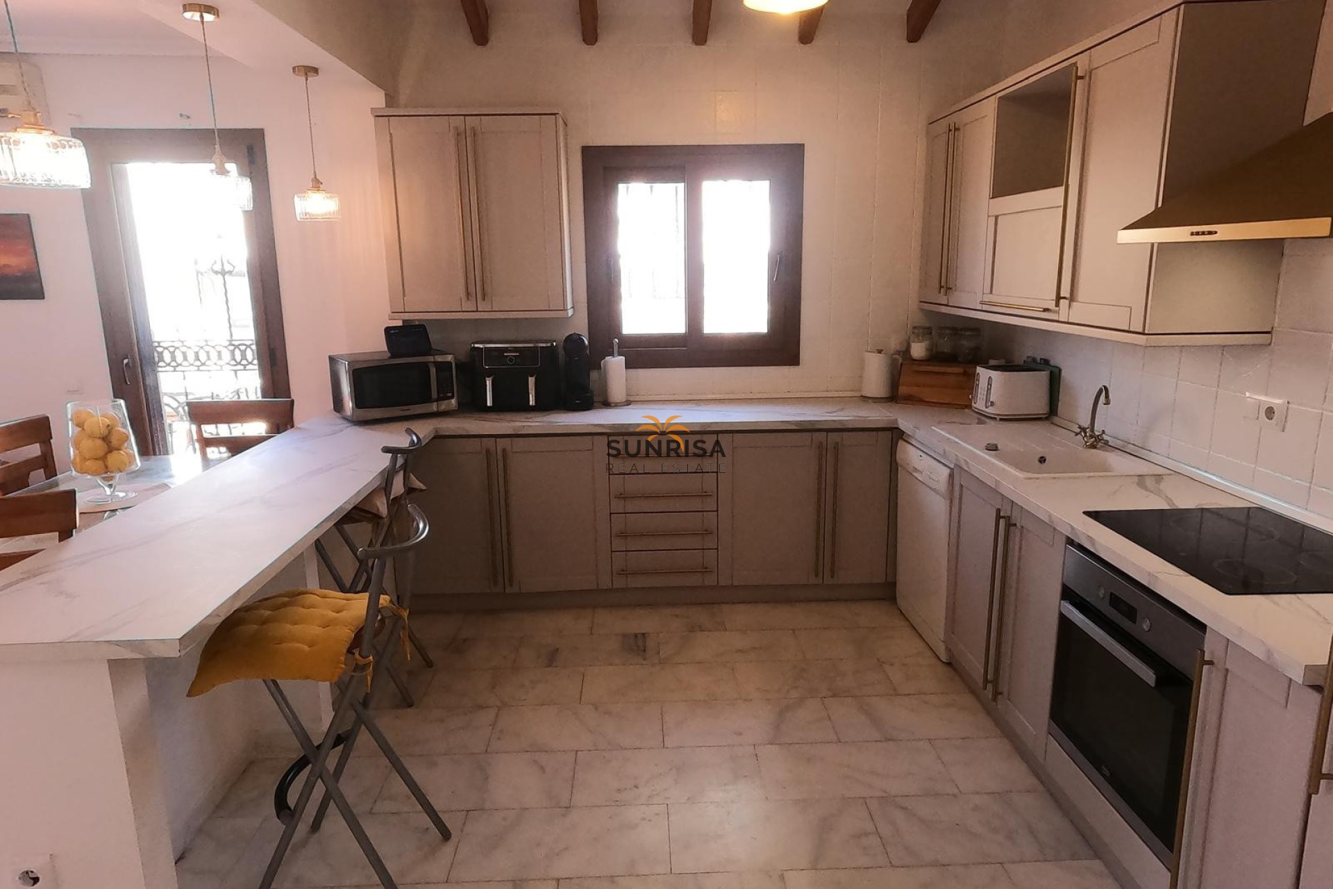Resale - Villa - Algorfa