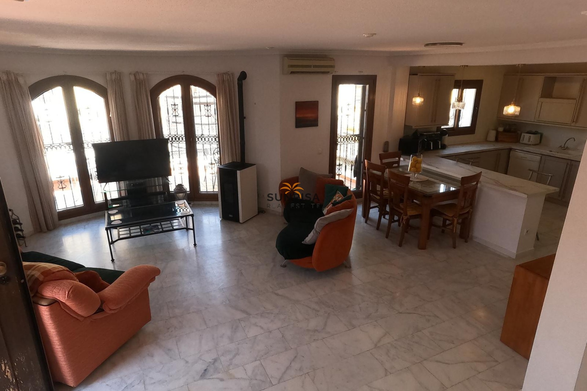 Resale - Villa - Algorfa