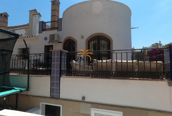 Villa · Revente - Algorfa · La Finca Golf Resort · Alicante · Espagne
