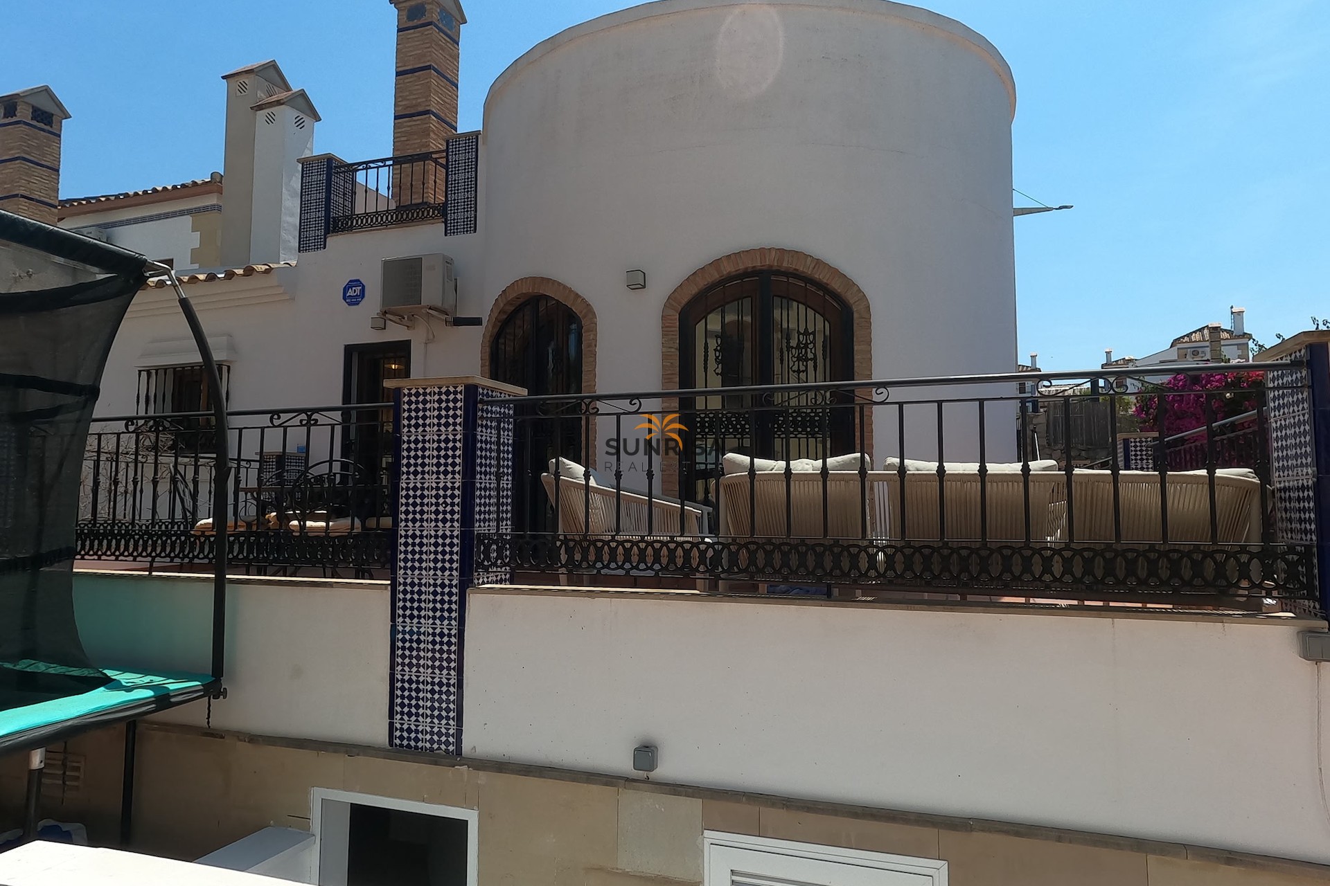 Resale - Villa - Algorfa