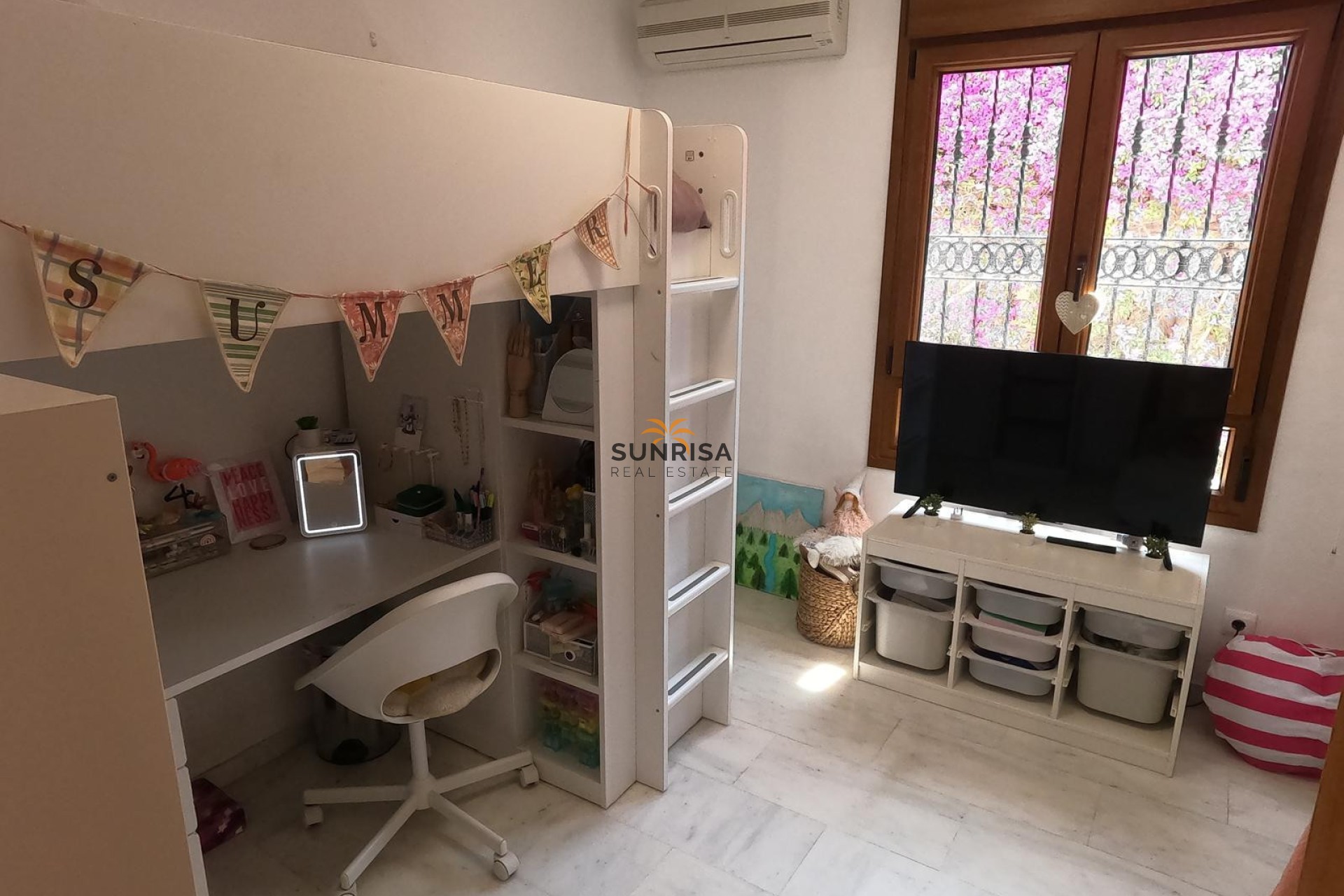 Resale - Villa - Algorfa