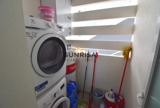 Apartamento · Reventa - Orihuela Costa · Playa Flamenca · Alicante · España