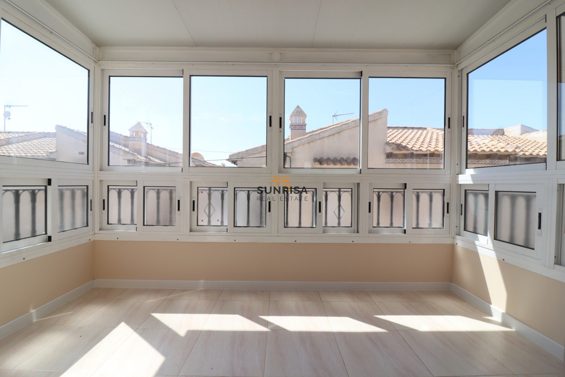 Resale - Apartment - Punta Prima