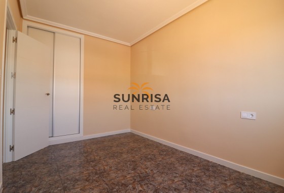 Apartamento · Reventa - Punta Prima · Alicante · España