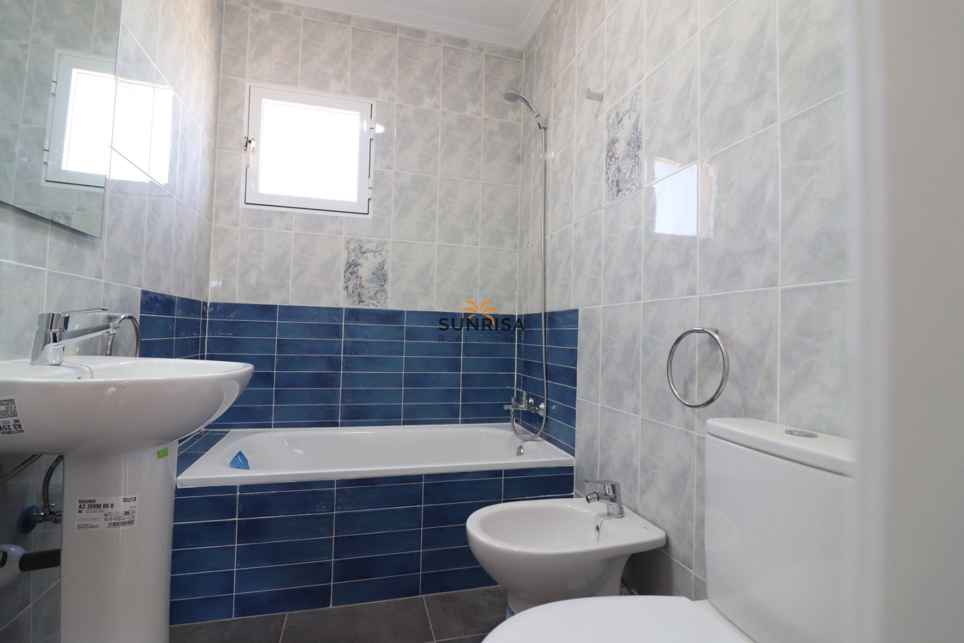 Resale - Apartment - Punta Prima