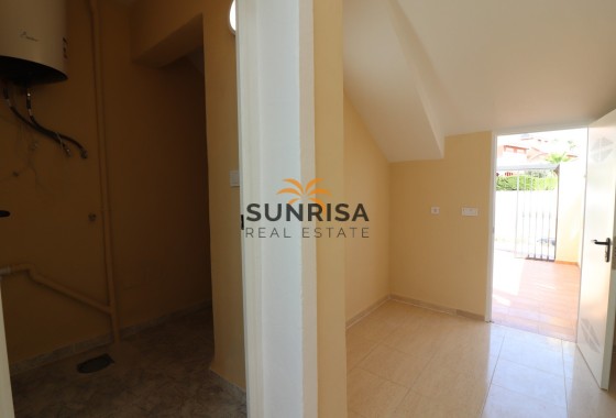 Apartamento · Reventa - Punta Prima · Alicante · España