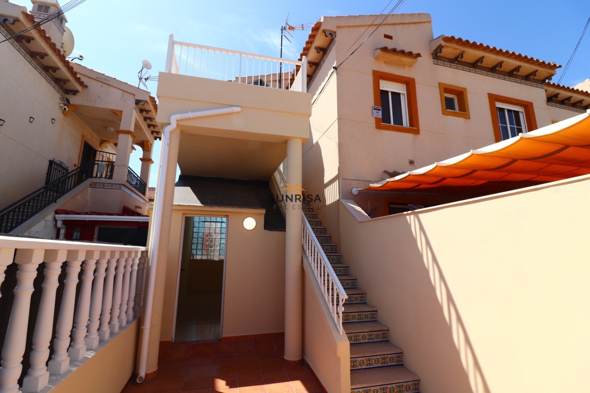 Resale - Apartment - Punta Prima