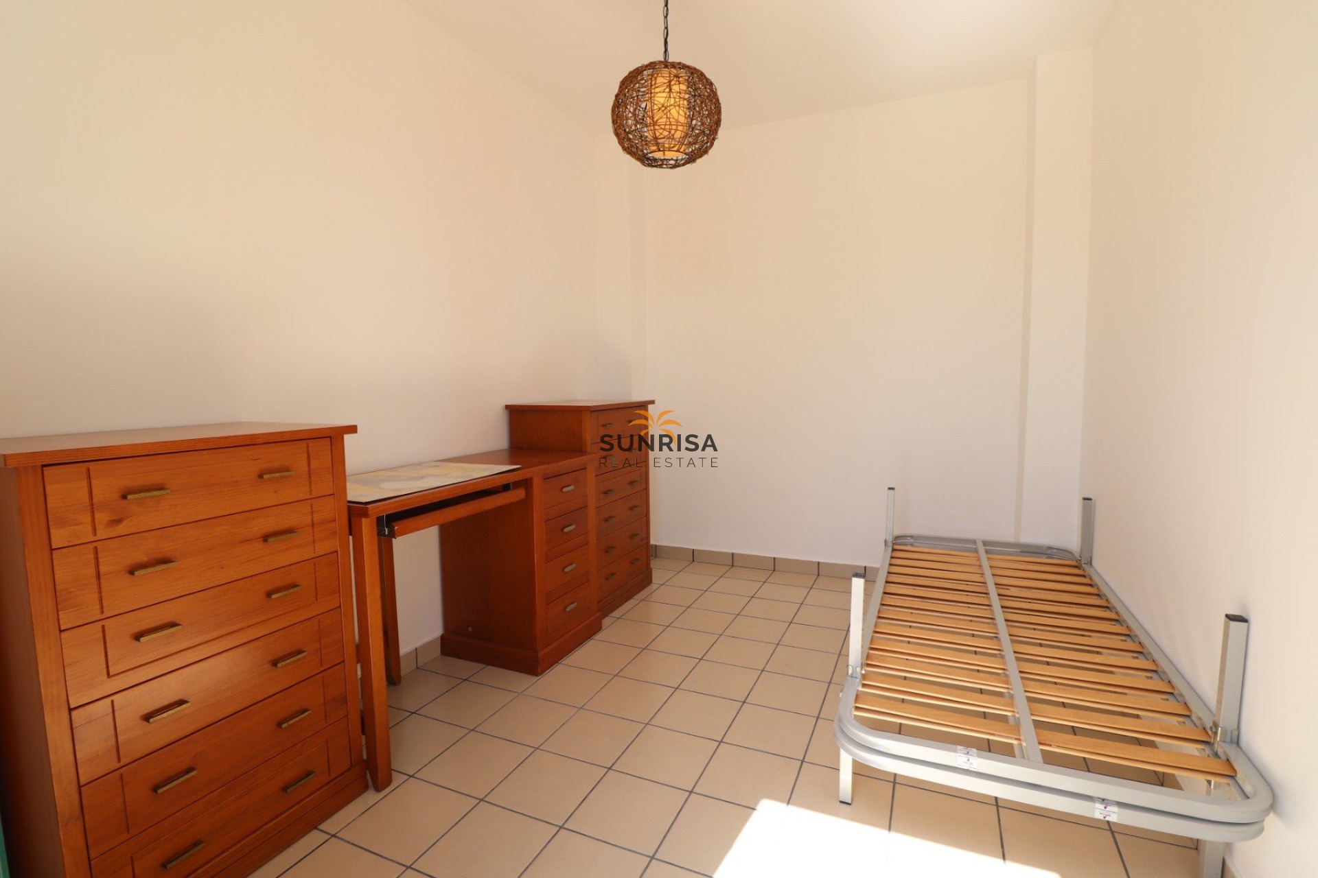 Herverkoop - Herenhuis - Ciudad Quesada