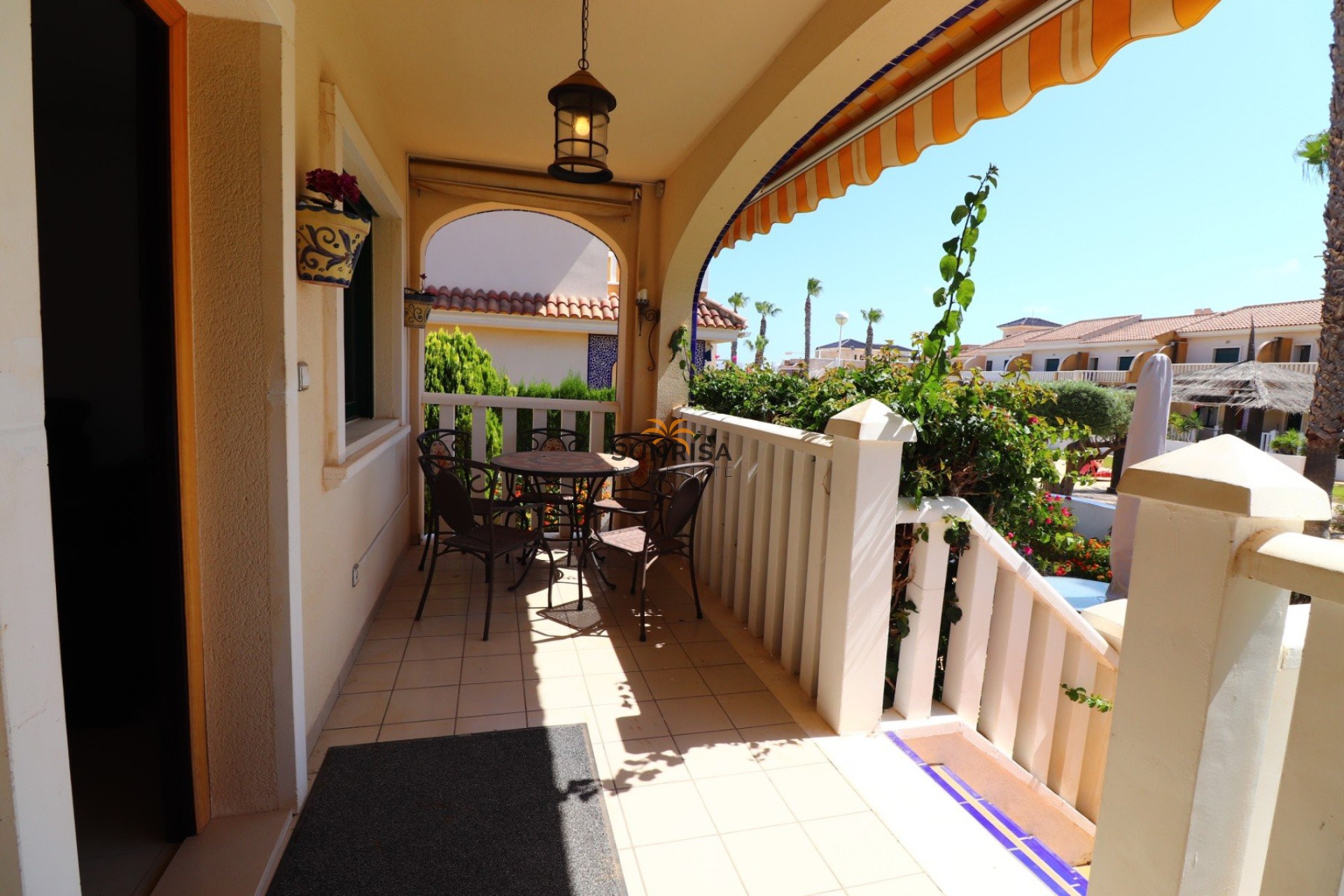 Herverkoop - Herenhuis - Ciudad Quesada