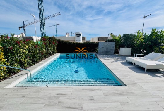 Villa · Revente - Algorfa · La Finca Golf Resort · Alicante · Espagne