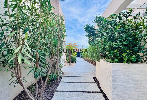 Villa · Revente - Algorfa · La Finca Golf Resort · Alicante · Espagne