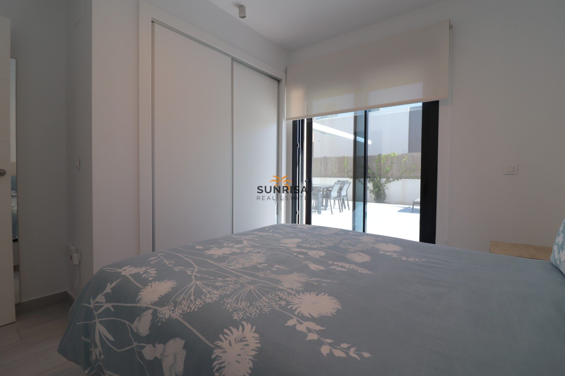 Resale - Villa - Algorfa