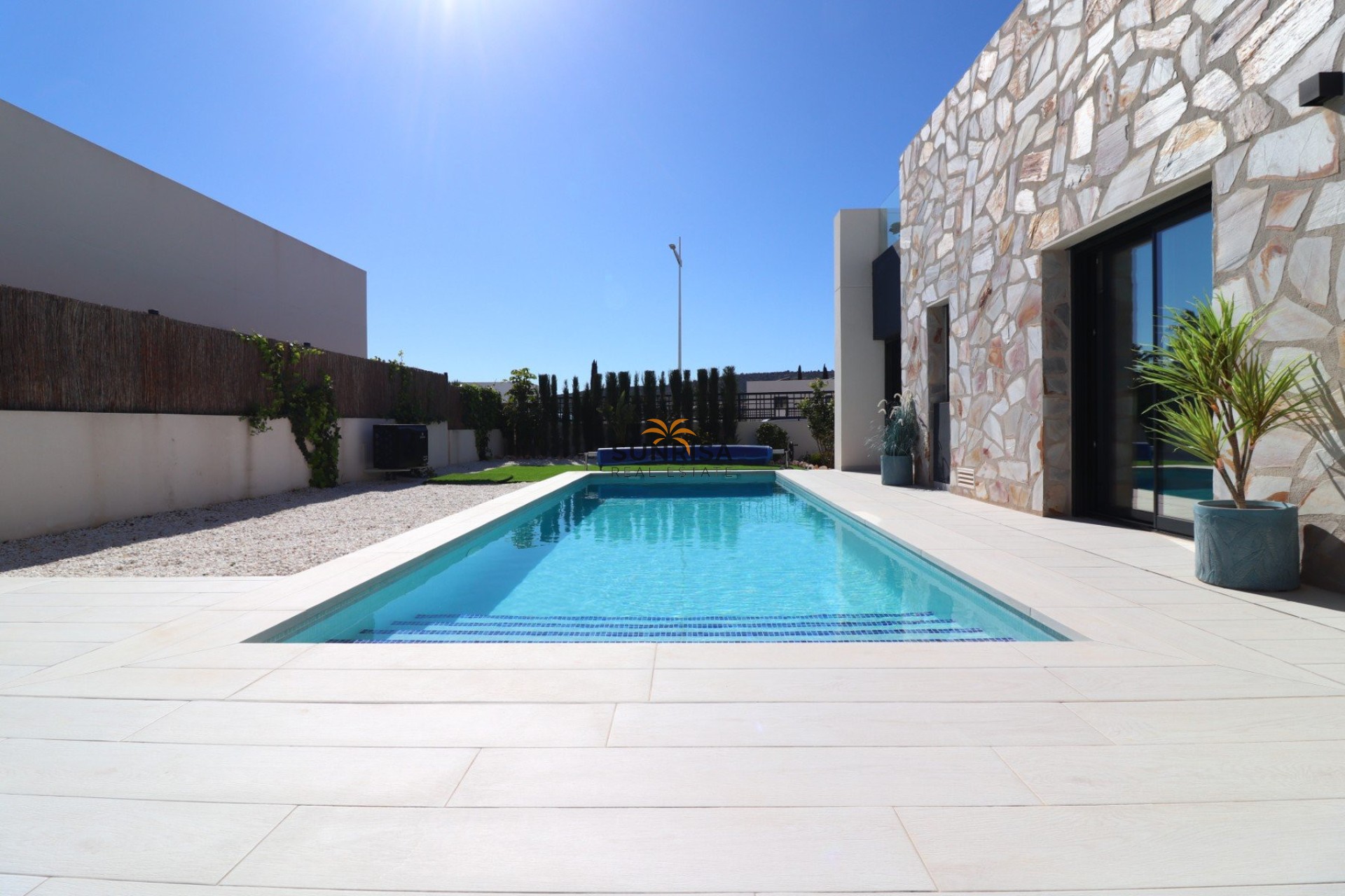 Resale - Villa - Algorfa