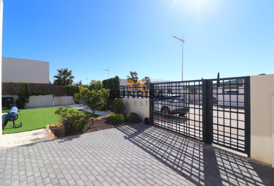 Villa · Revente - Algorfa · La Finca Golf Resort · Alicante · Espagne