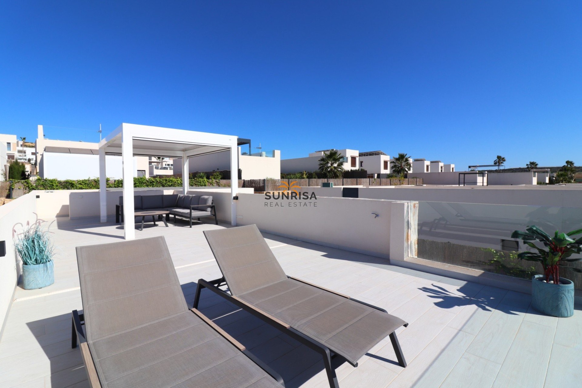 Resale - Villa - Algorfa