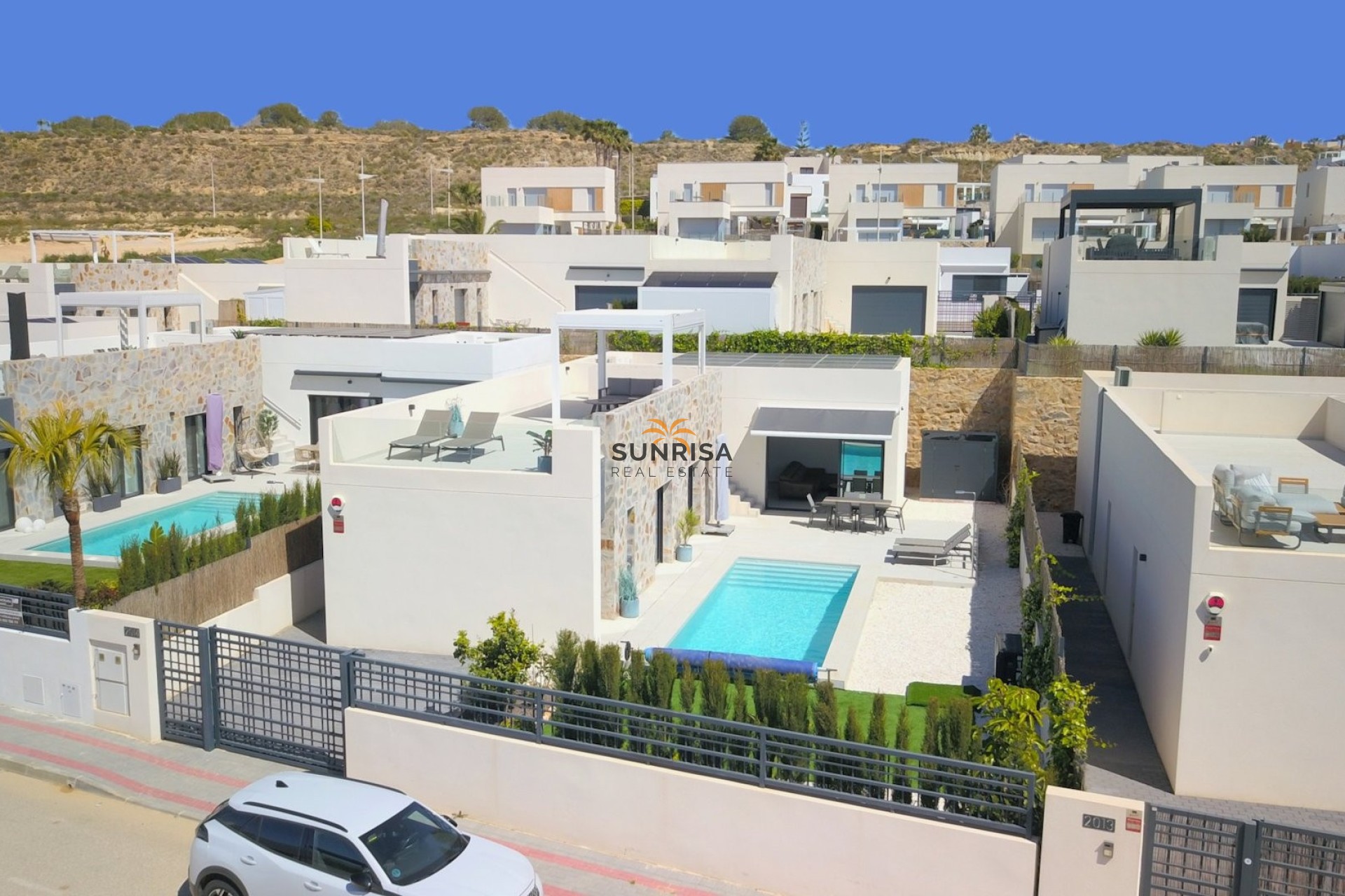 Resale - Villa - Algorfa