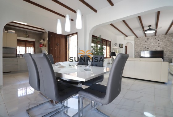Villa · Reventa - San Fulgencio · Alicante · España