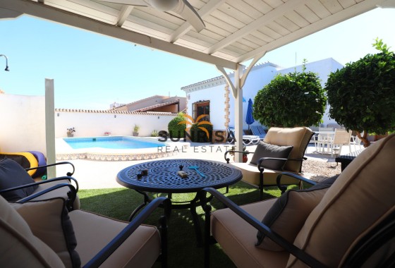 Villa · Reventa - San Fulgencio · Alicante · España