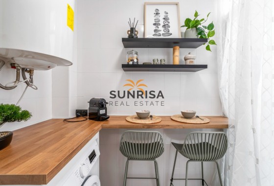 Apartamento · Reventa - Orihuela Costa · Playa Flamenca · Alicante · España