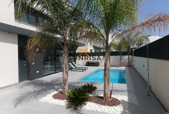 Villa · Revente - Algorfa · La Finca Golf Resort · Alicante · Espagne
