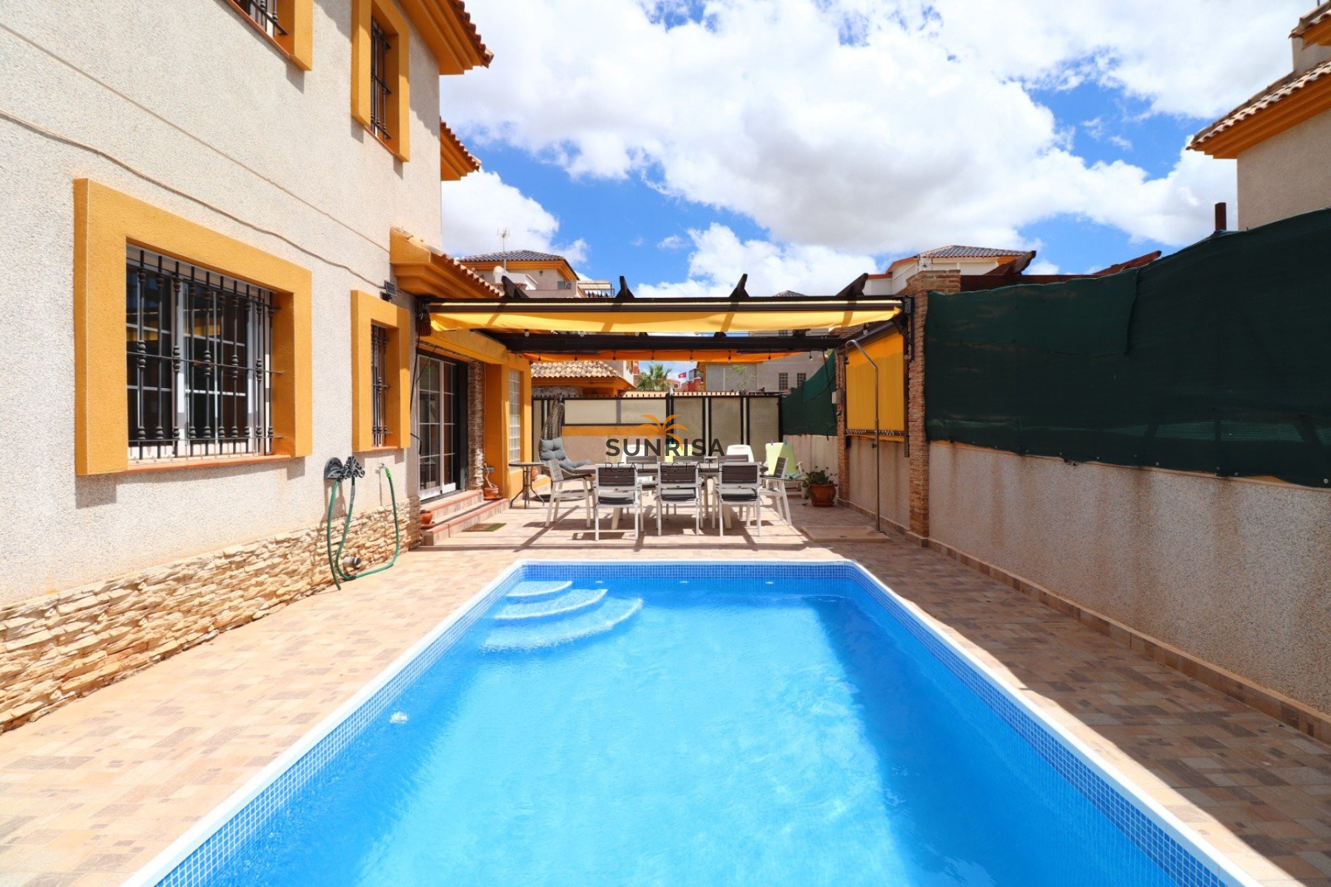 Revente - Maison jumelée - La Herrada