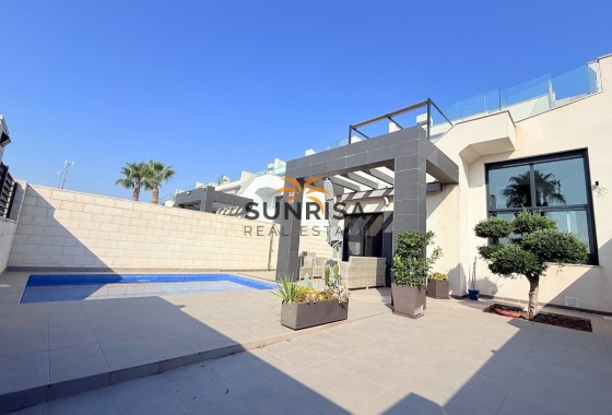 Villa · Herverkoop - Ciudad Quesada · Alicante · Spanje
