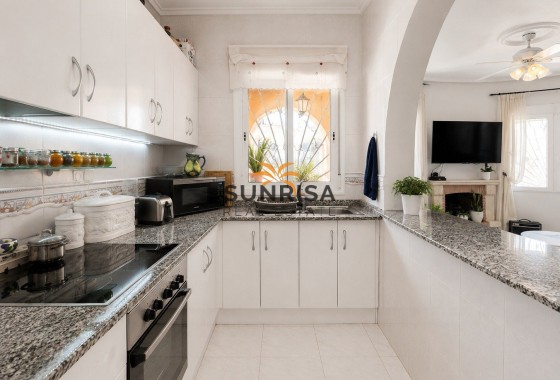 Villa · Revente - Ciudad Quesada · Alicante · Espagne
