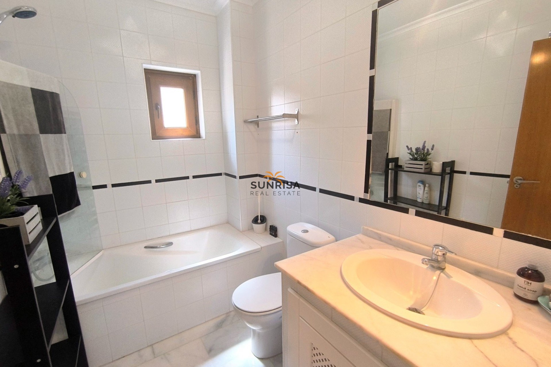 Resale - Apartment - Algorfa