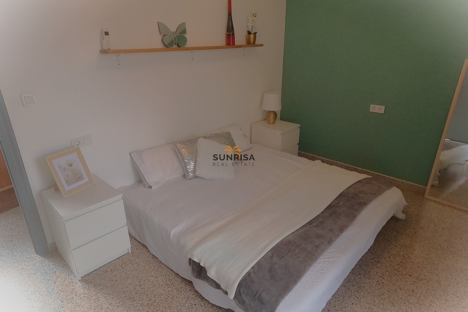 Resale - Apartment - Algorfa
